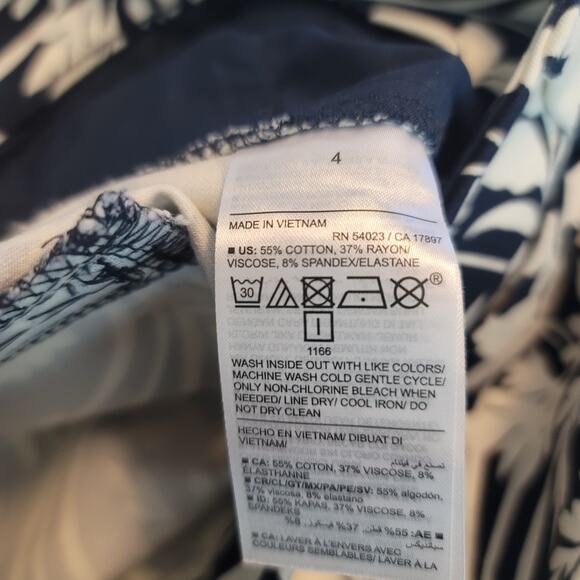 Old Navy Blue White Floral High Rise Pixie Skinny 4 NWT - Picture 5 of 5